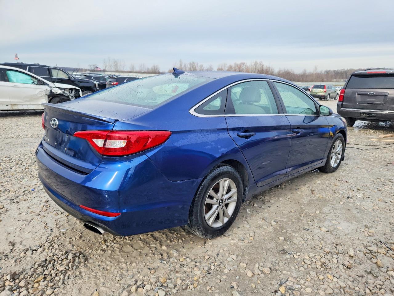 2016 HYUNDAI SONATA SE photo 3