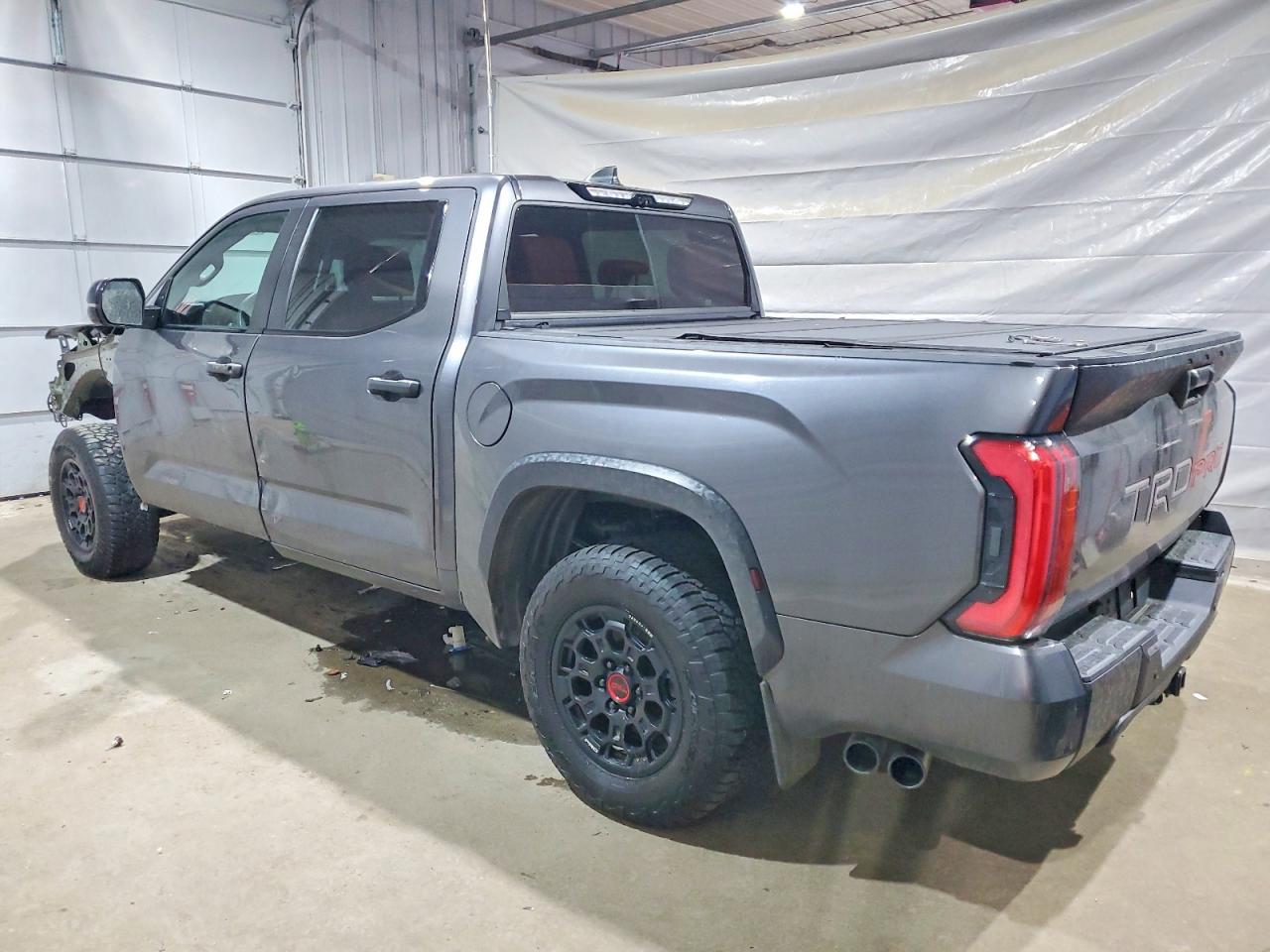 2024 TOYOTA TUNDRA CREWMAX LIMITED photo 2