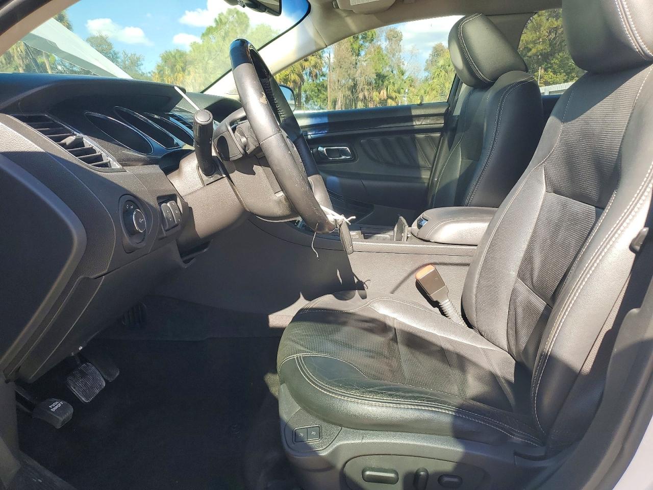 2012 FORD TAURUS LIMITED photo 7