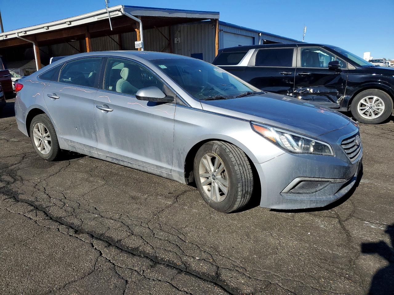 2016 HYUNDAI SONATA SE photo 4