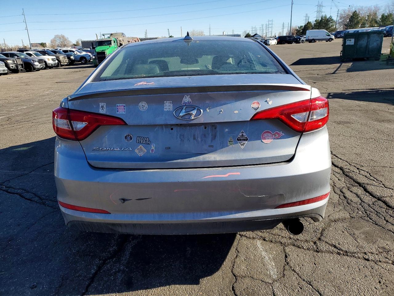 2016 HYUNDAI SONATA SE photo 6