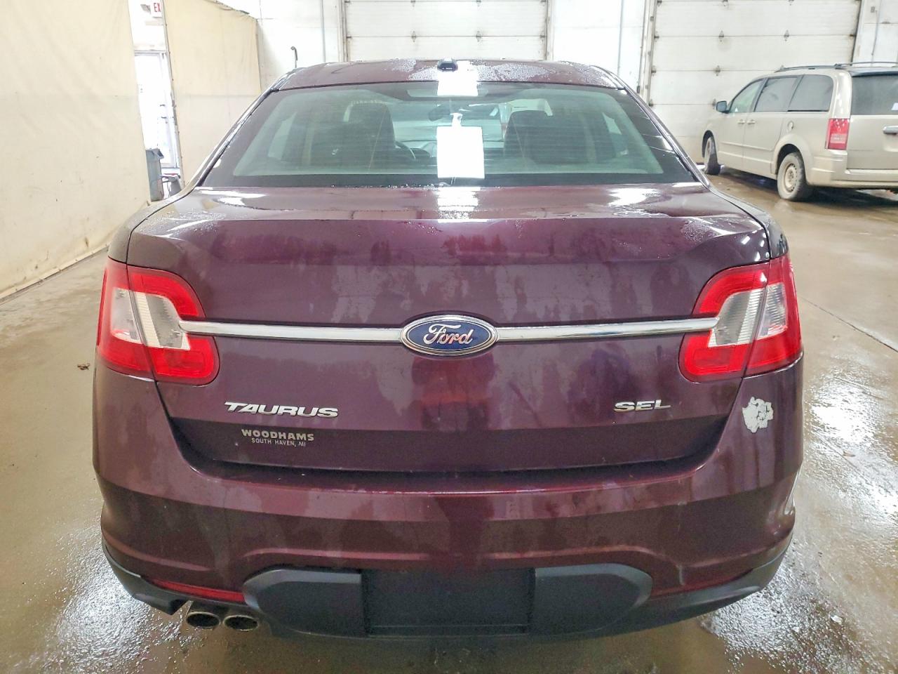 2011 FORD TAURUS SEL photo 6