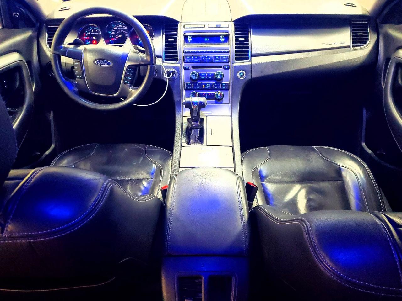2011 FORD TAURUS SEL photo 8
