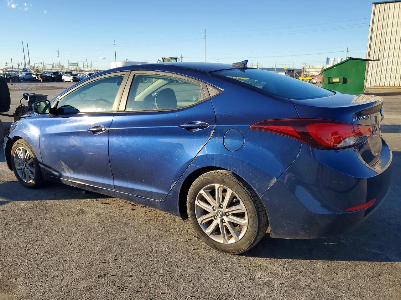 2016 HYUNDAI ELANTRA SE photo 2