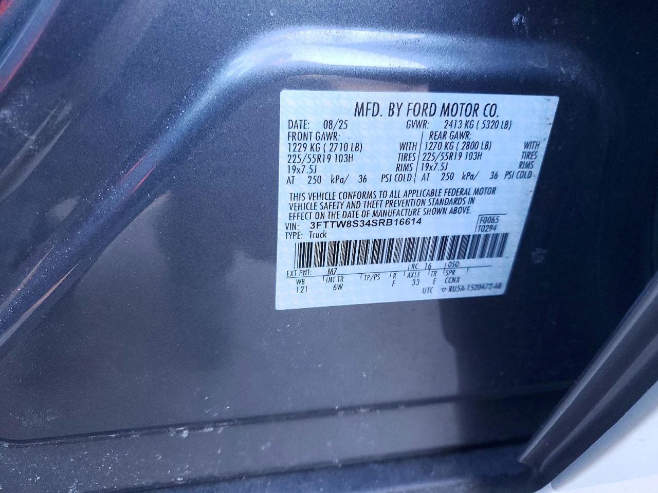 2025 FORD MAVERICK LARIAT photo 12