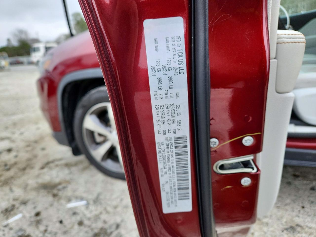 2019 JEEP CHEROKEE LIMITED photo 13
