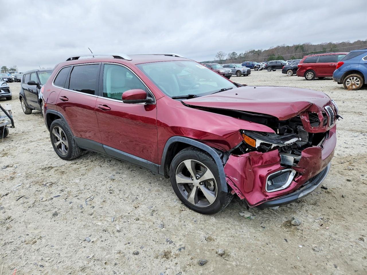 2019 JEEP CHEROKEE LIMITED photo 4