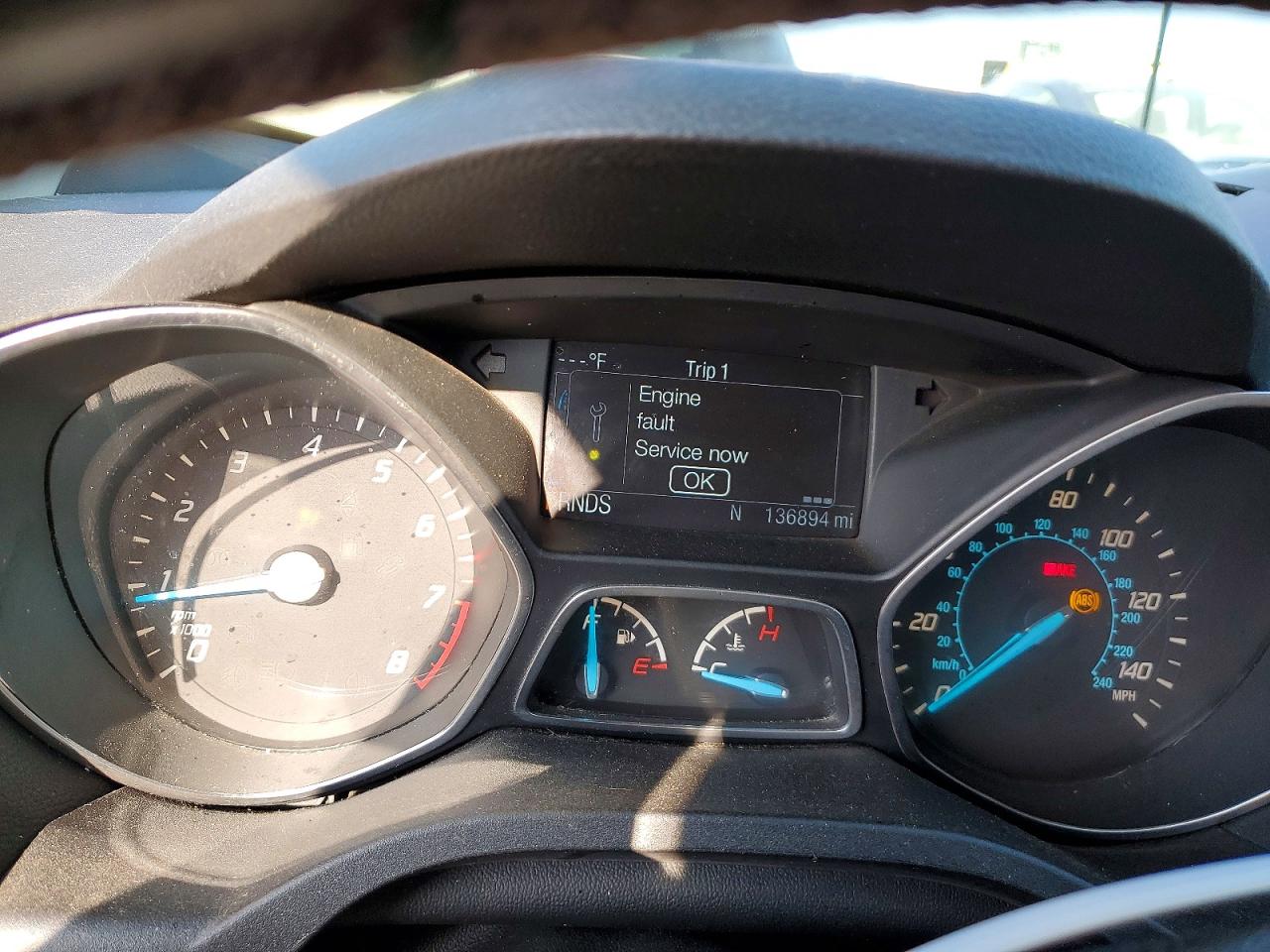 2015 FORD ESCAPE SE photo 9
