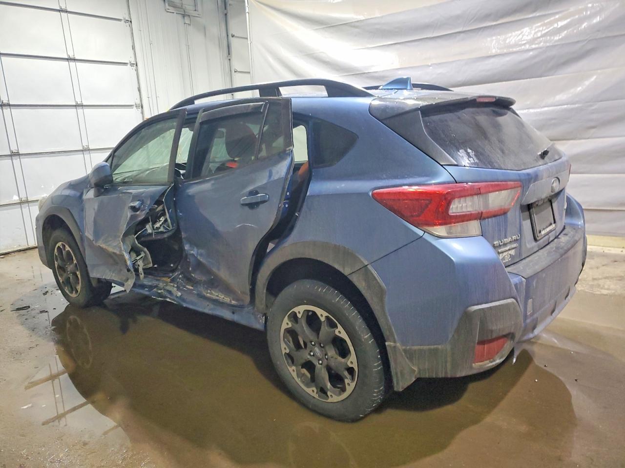 2021 SUBARU CROSSTREK PREMIUM photo 2