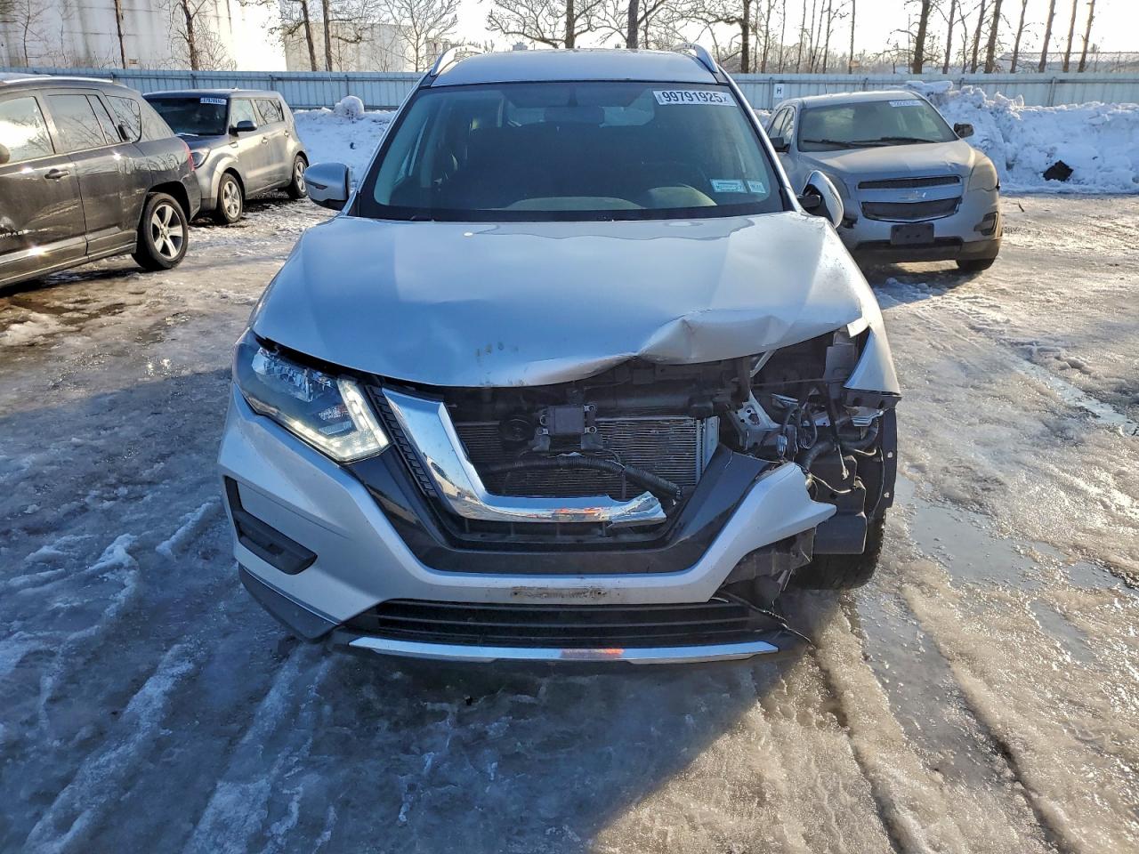 2018 NISSAN ROGUE S photo 13