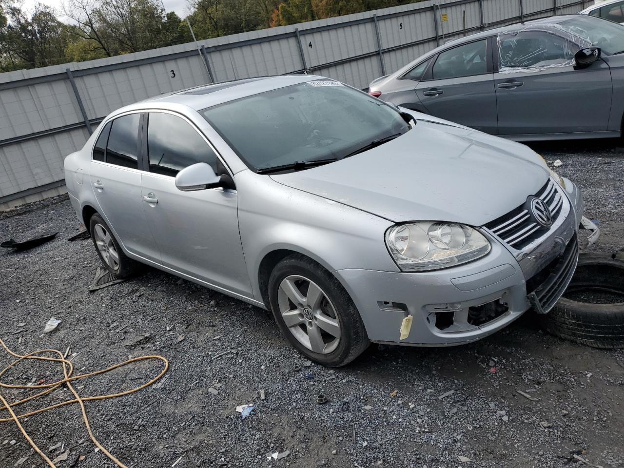 2009 VOLKSWAGEN JETTA SE photo 4