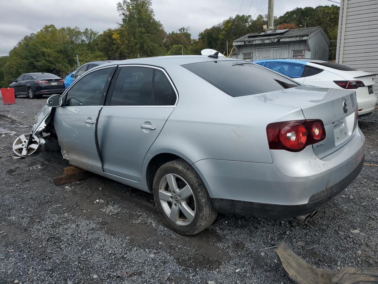 2009 VOLKSWAGEN JETTA SE photo 2