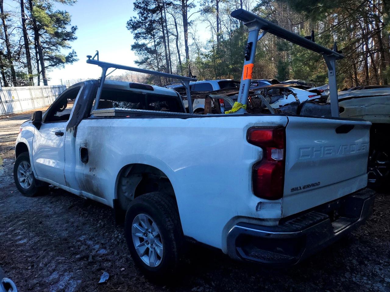 2021 CHEVROLET SILVERADO C1500 photo 2