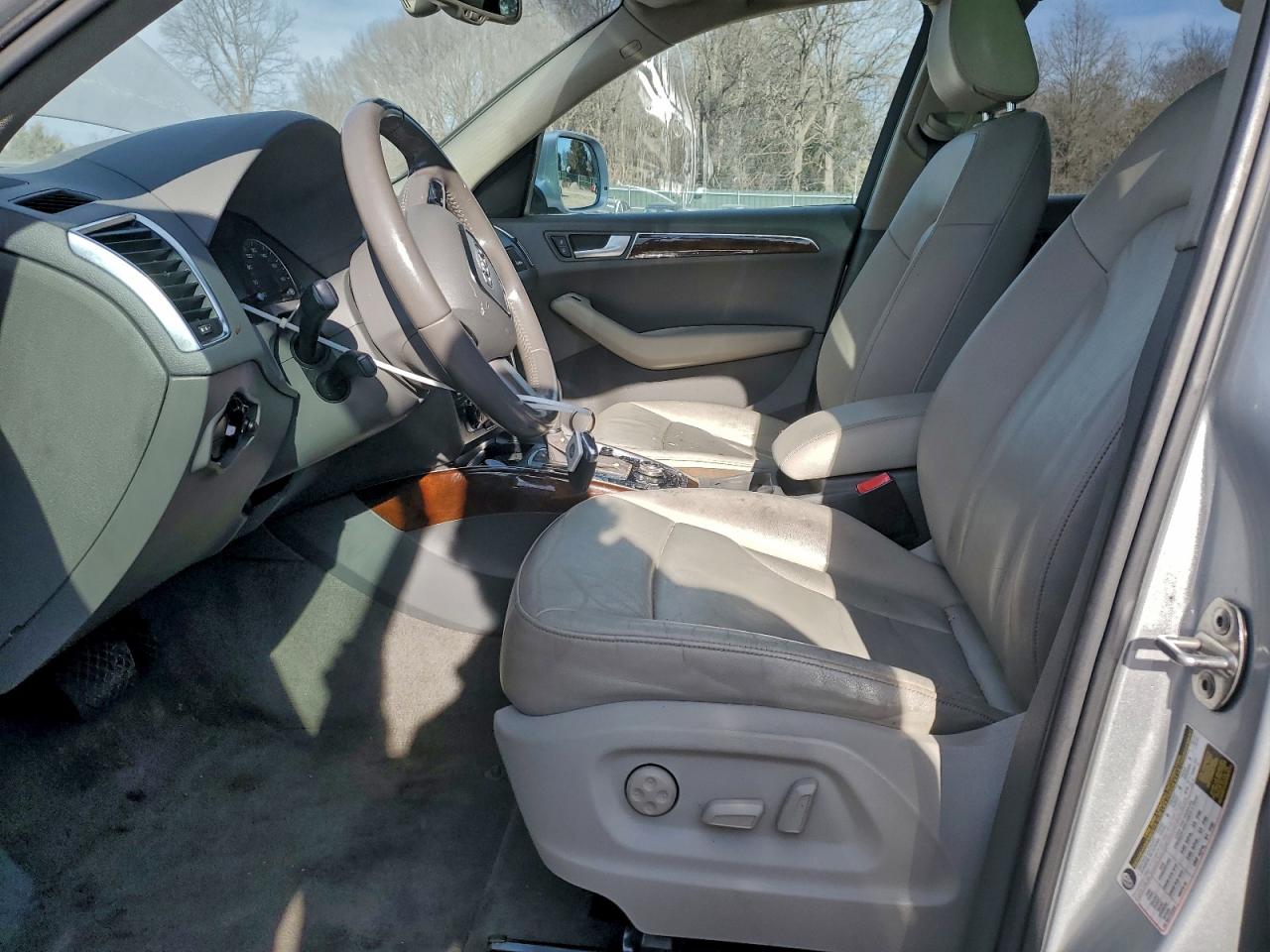 2012 AUDI Q5 PREMIUM PLUS photo 7