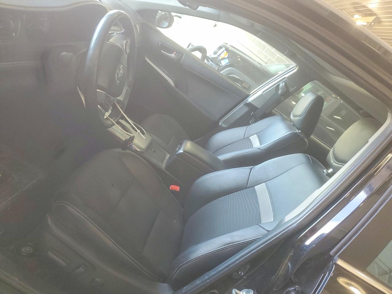 2013 TOYOTA CAMRY L photo 7