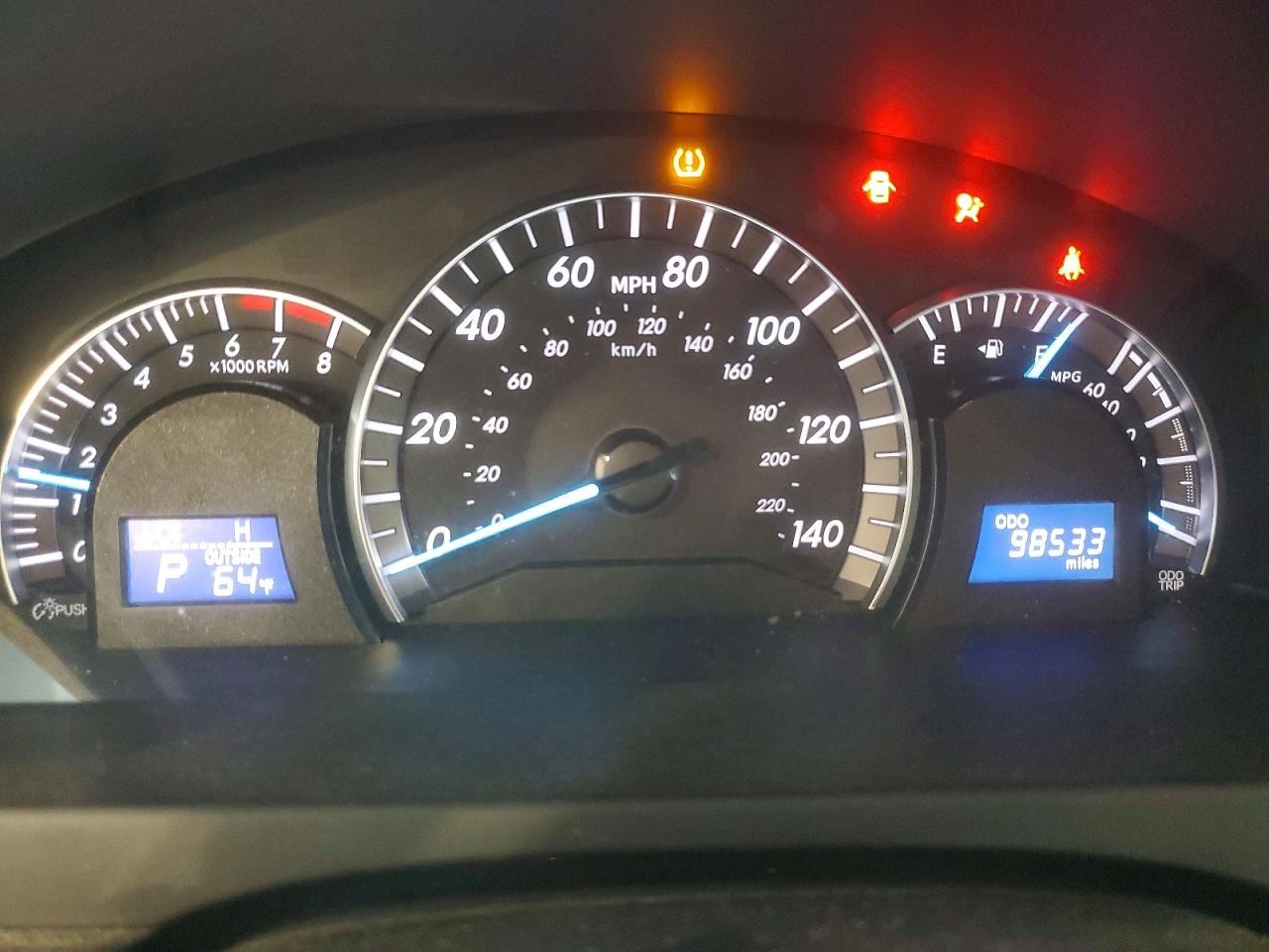 2013 TOYOTA CAMRY L photo 9