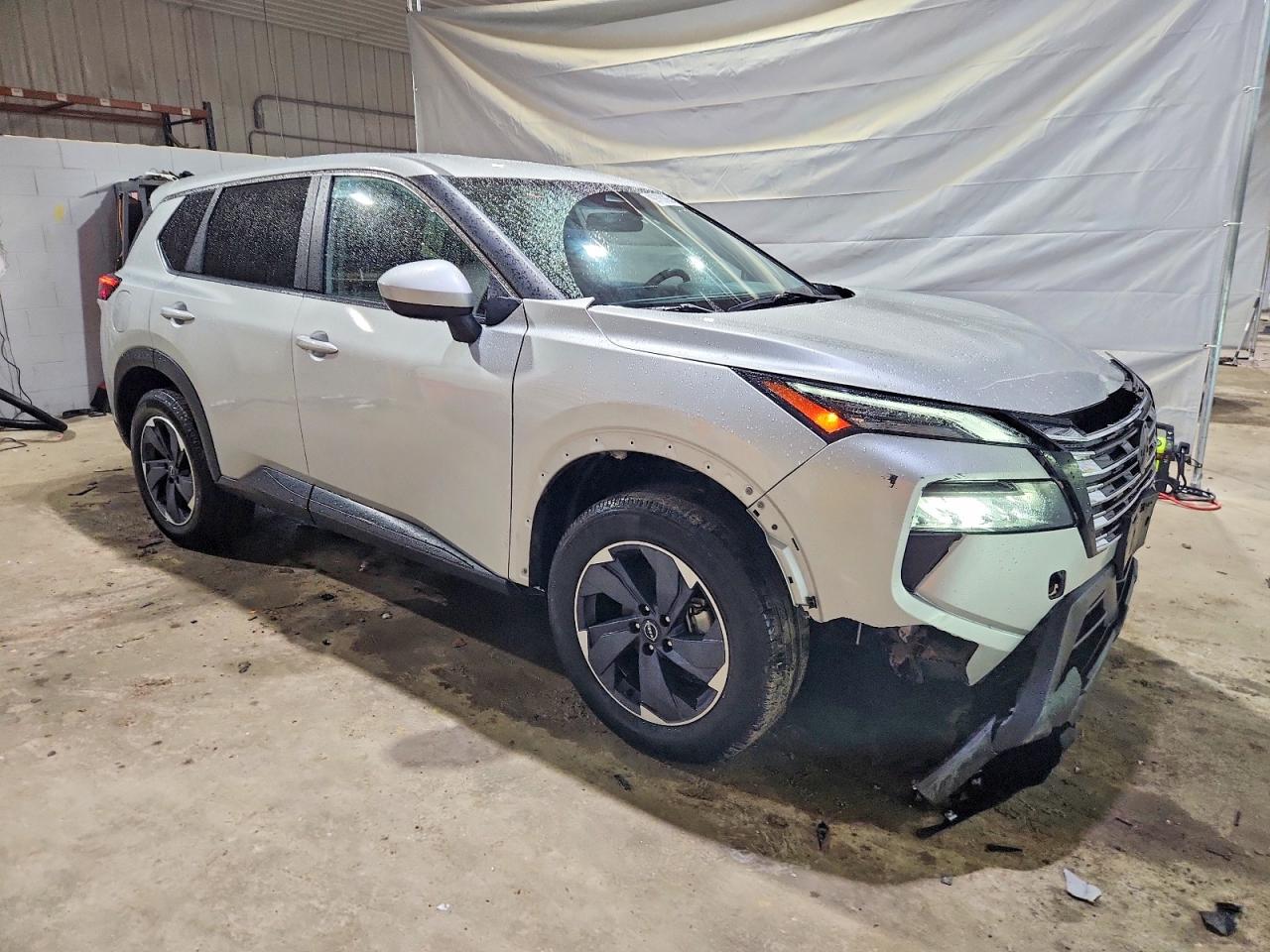 2024 NISSAN ROGUE SV photo 10