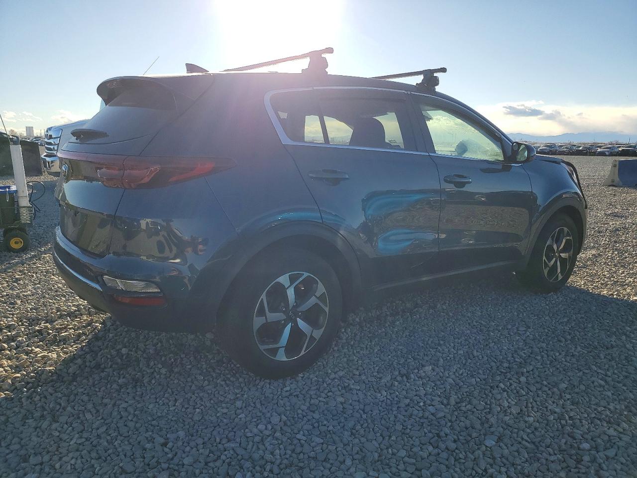 2020 KIA SPORTAGE LX photo 3