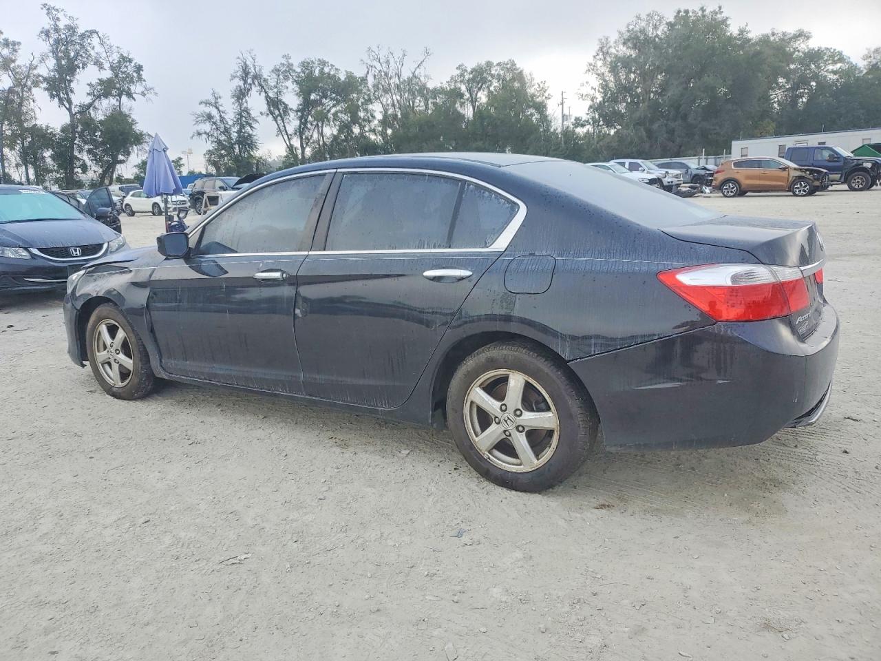 2014 HONDA ACCORD LX photo 2