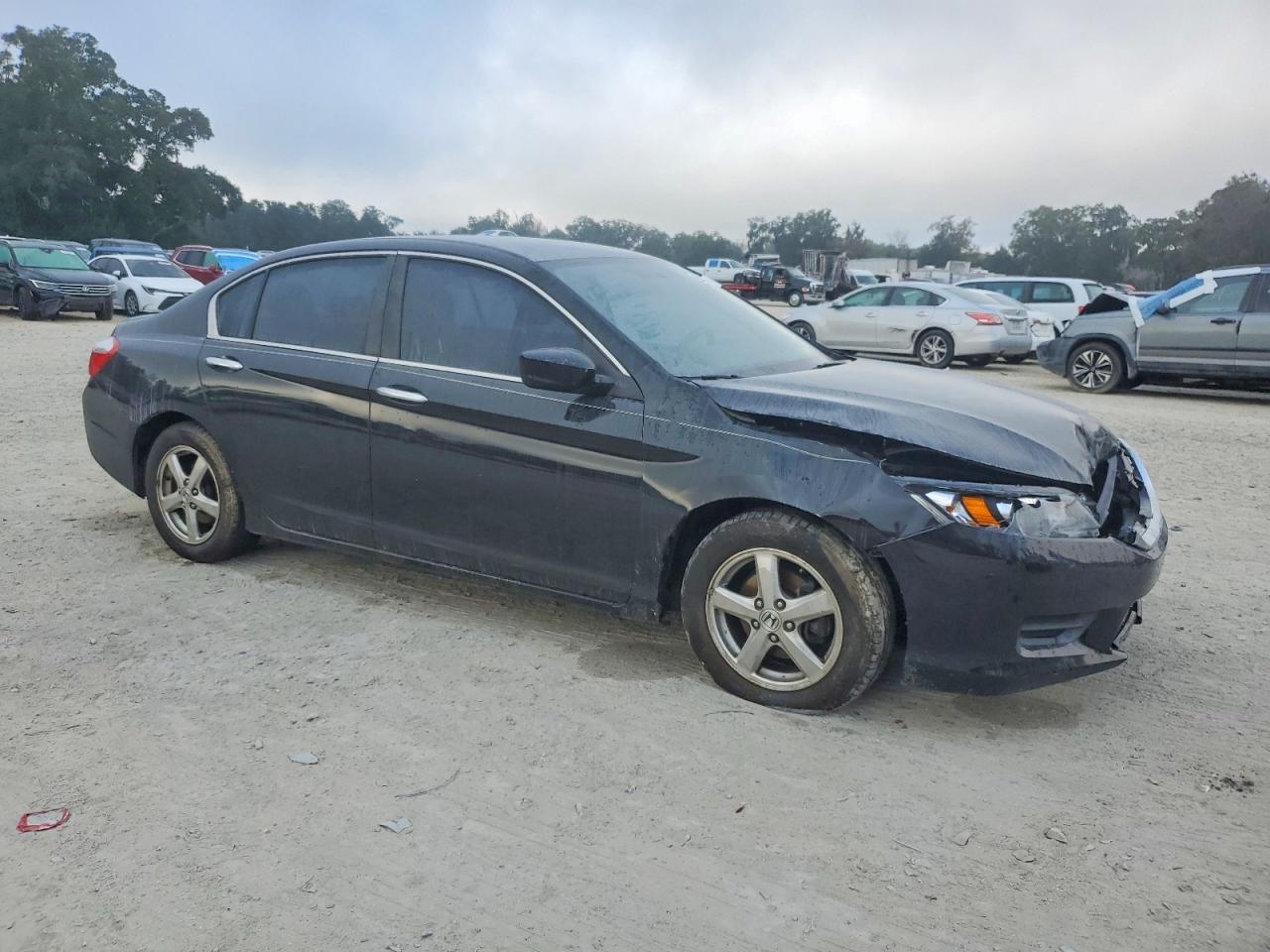2014 HONDA ACCORD LX photo 4