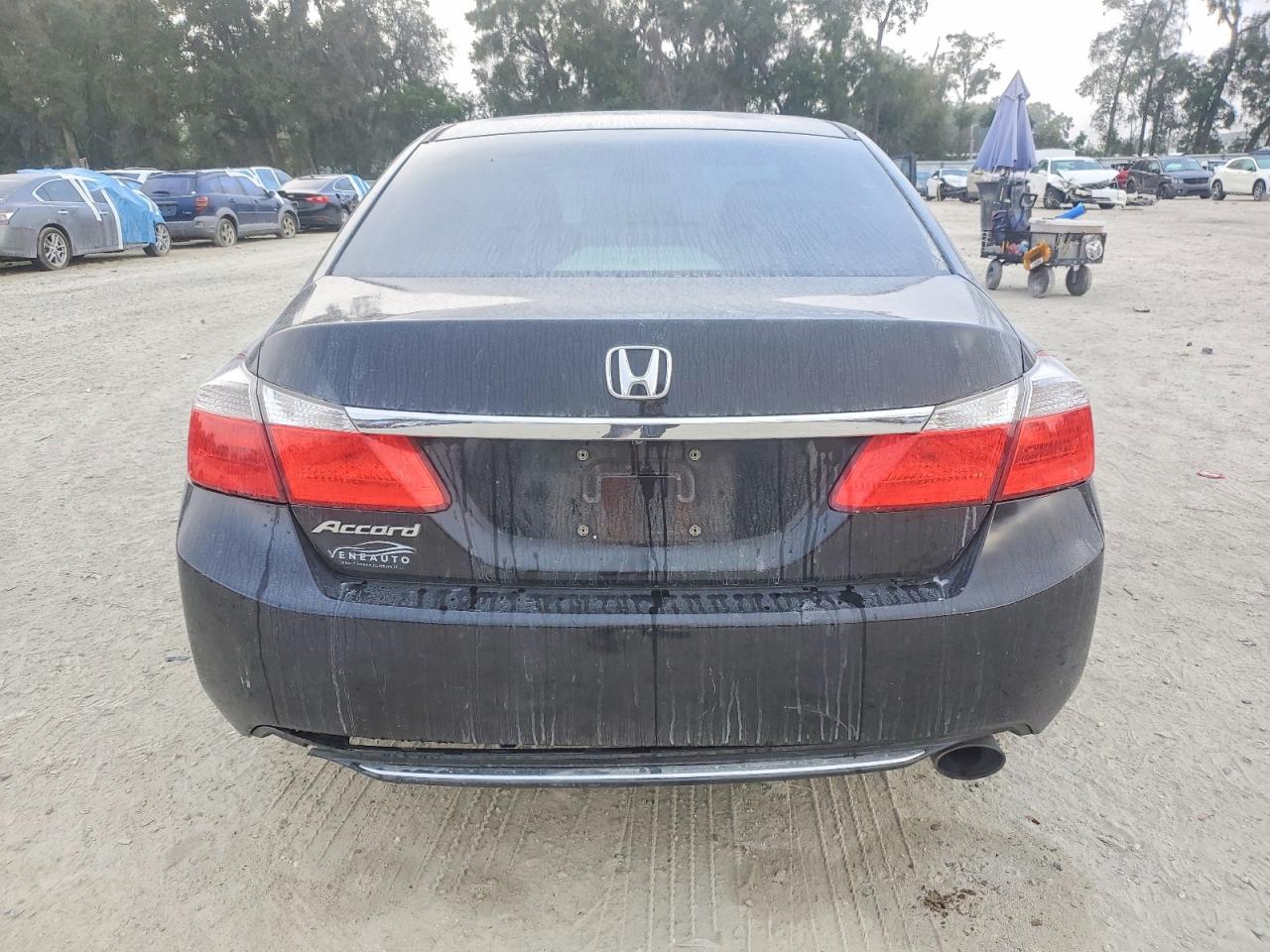 2014 HONDA ACCORD LX photo 6