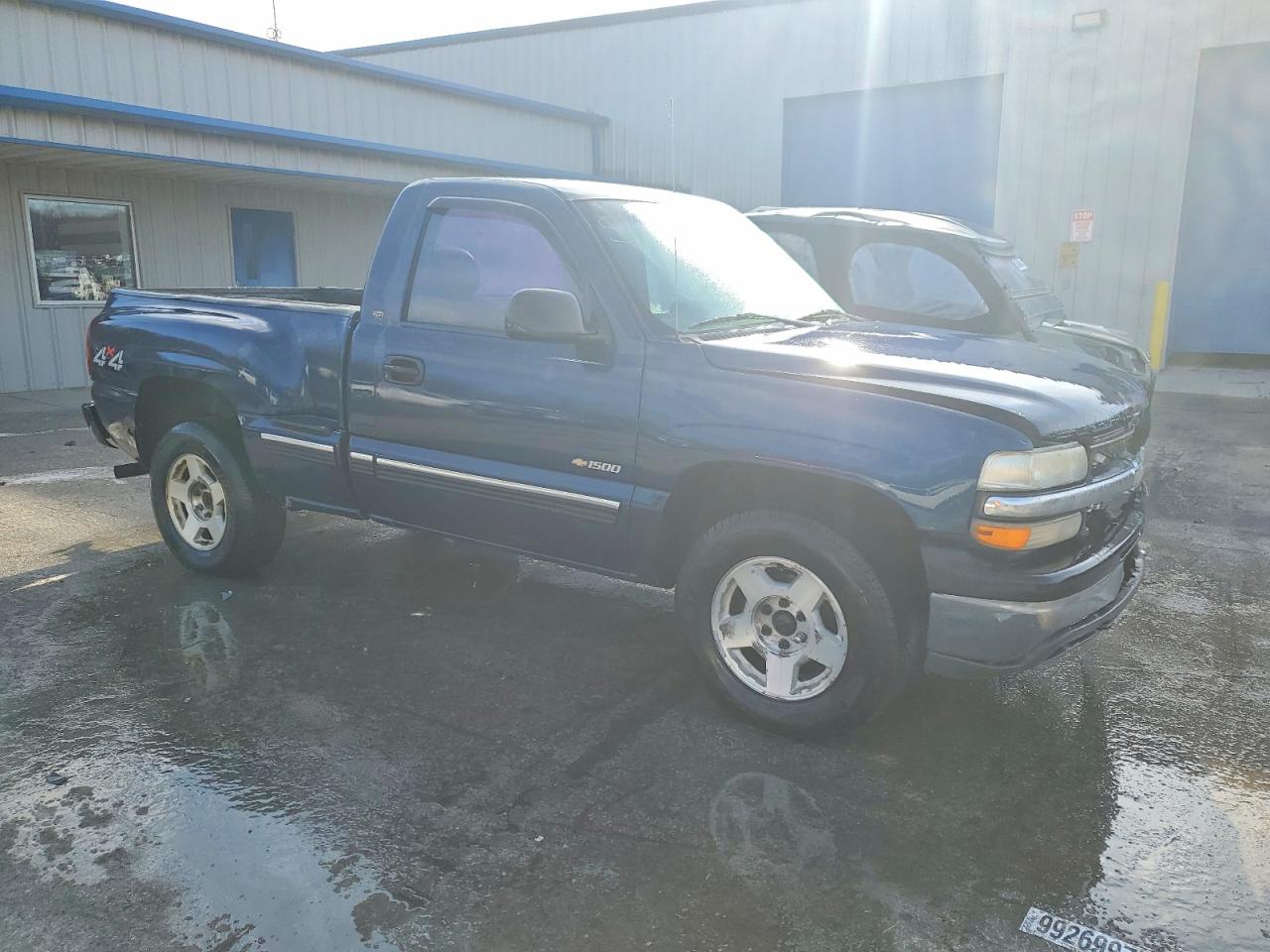 2000 CHEVROLET SILVERADO K1500 photo 4
