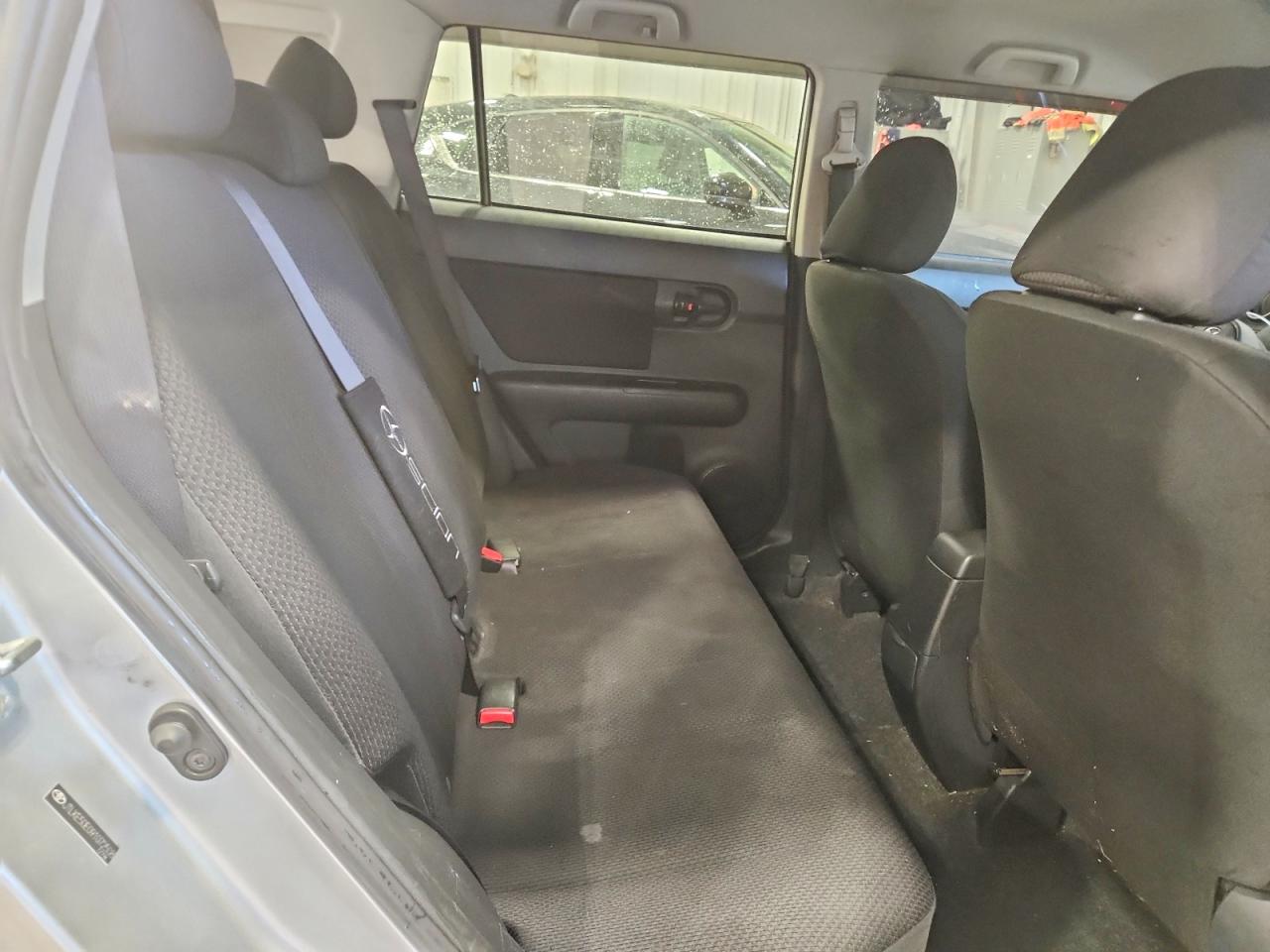 2009 TOYOTA SCION XB photo 11