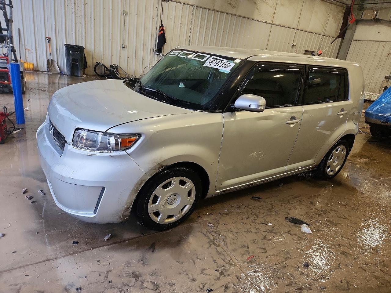 2009 TOYOTA SCION