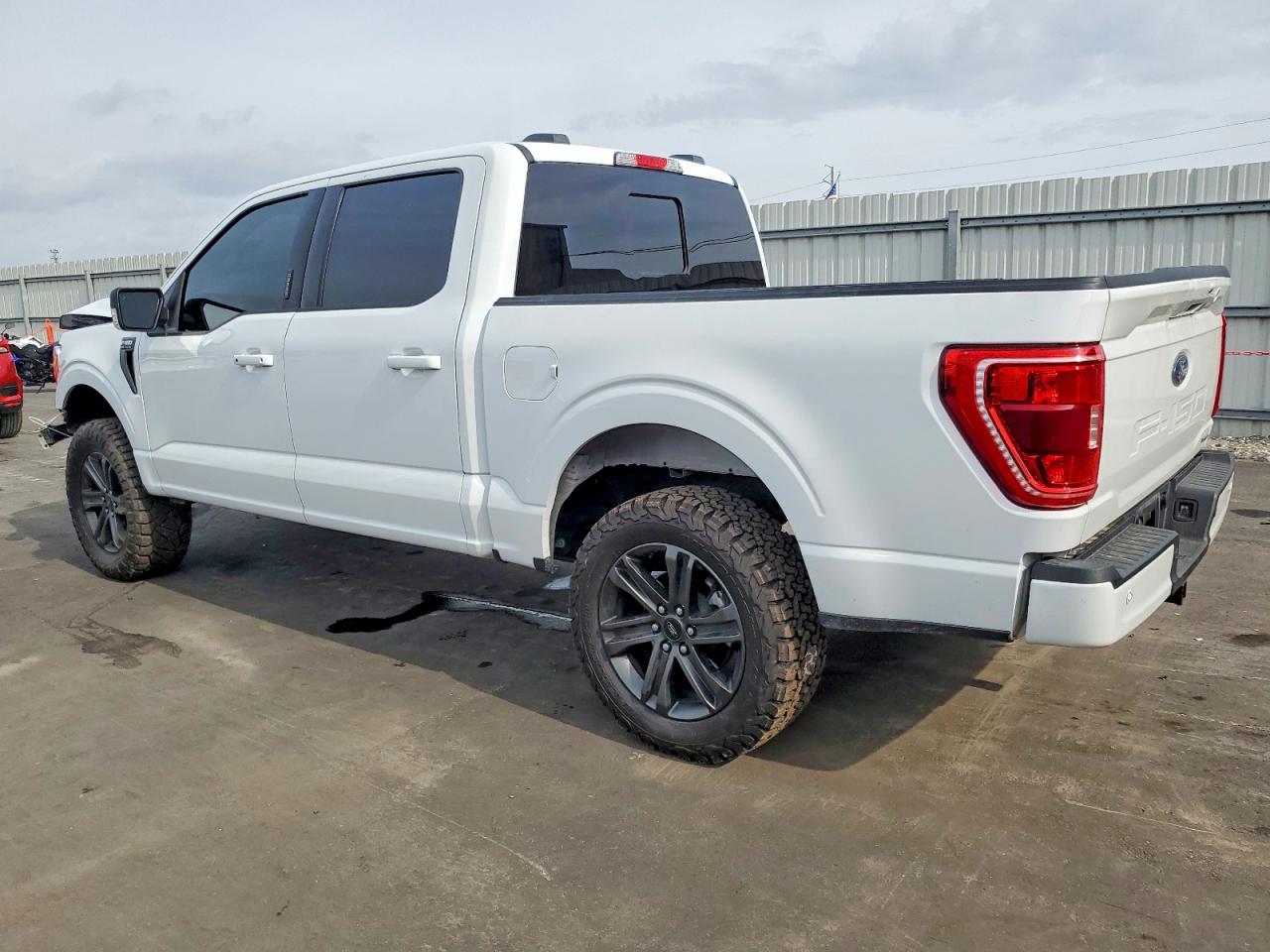 2022 FORD F150 SUPERCREW photo 2