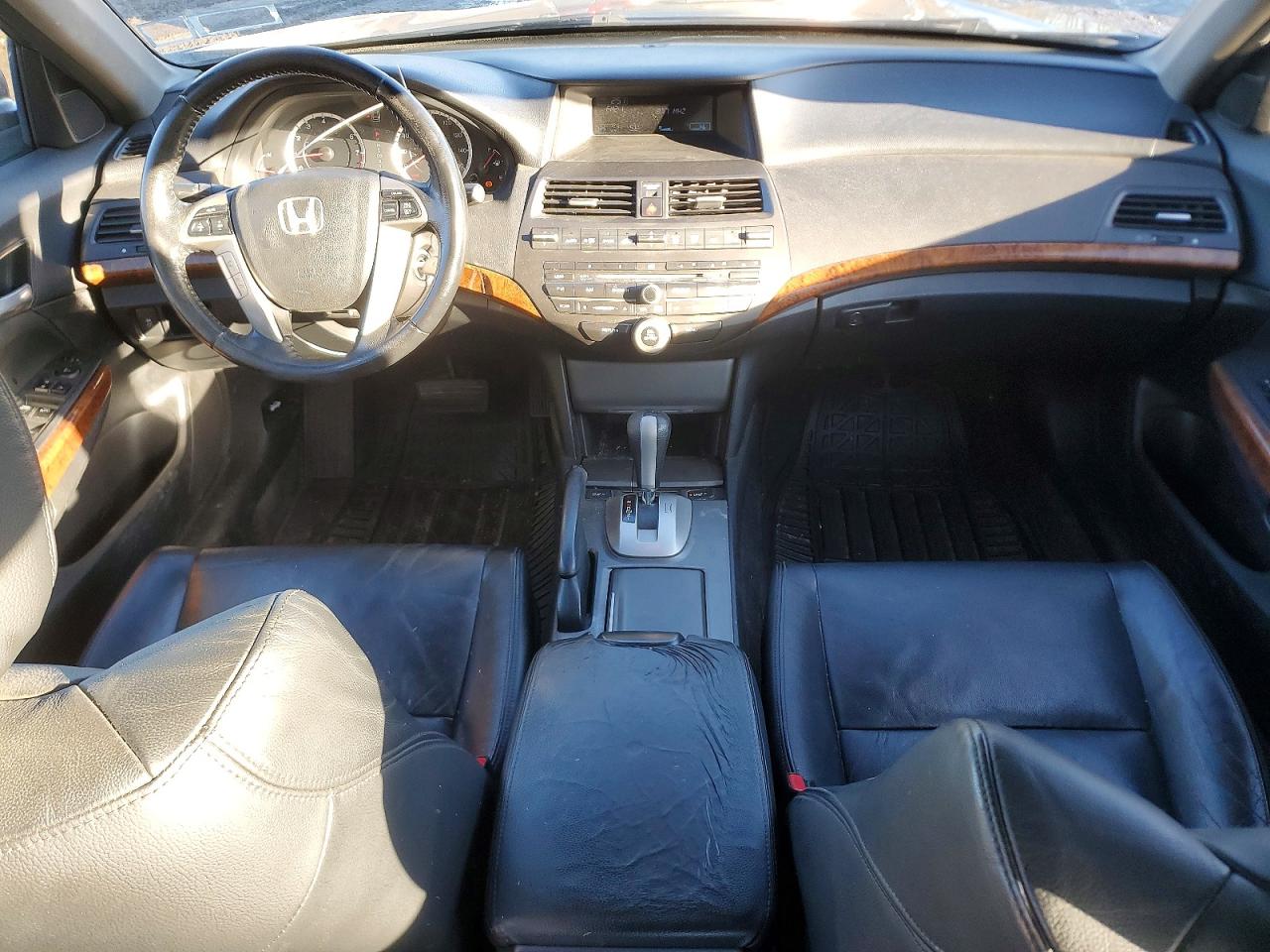 2011 HONDA ACCORD EXL photo 8