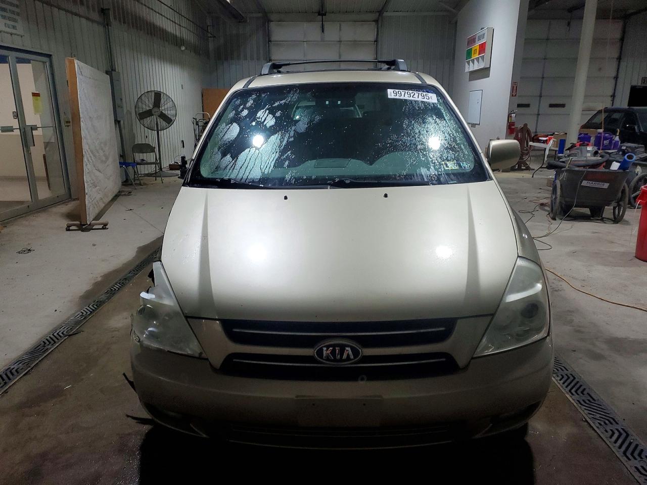 2007 KIA SEDONA EX photo 5
