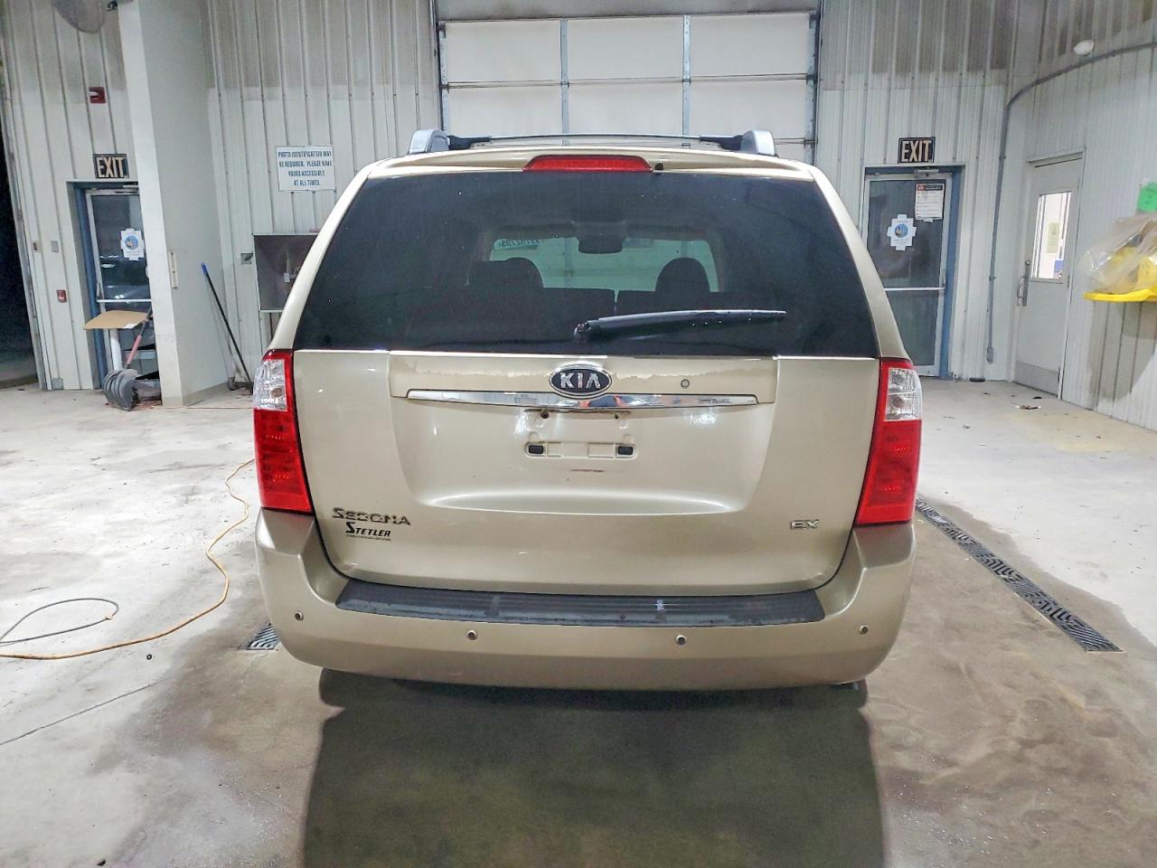 2007 KIA SEDONA EX photo 6