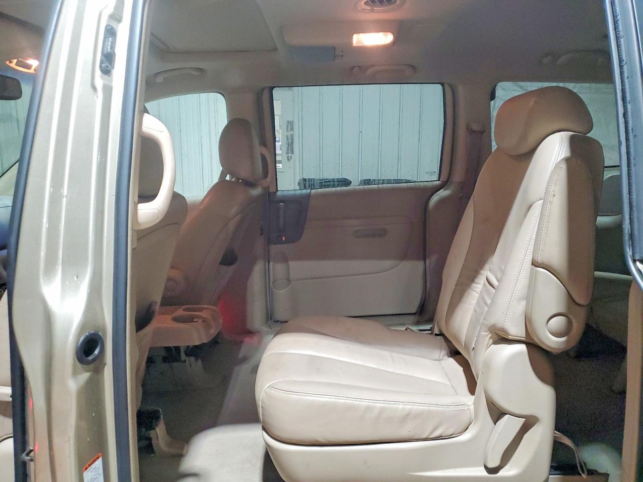2007 KIA SEDONA EX photo 11