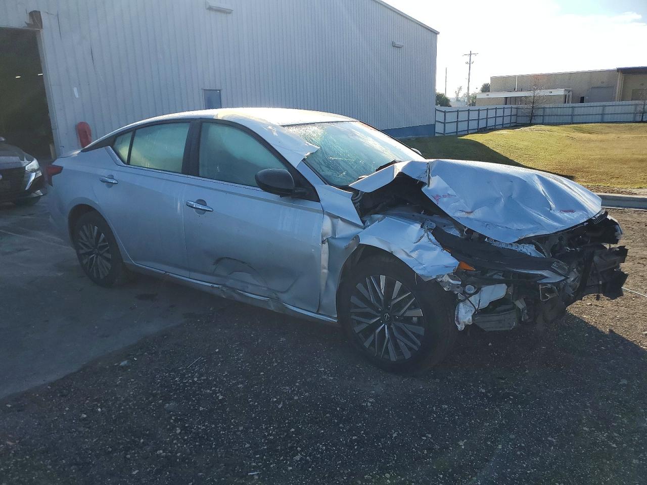 2024 NISSAN ALTIMA SV photo 4