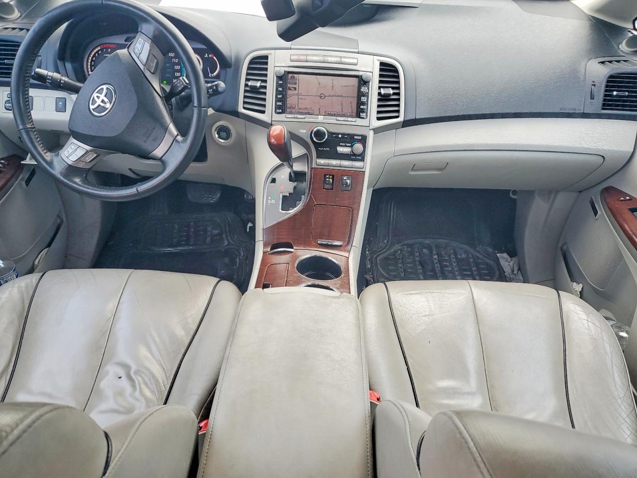 2011 TOYOTA VENZA photo 8