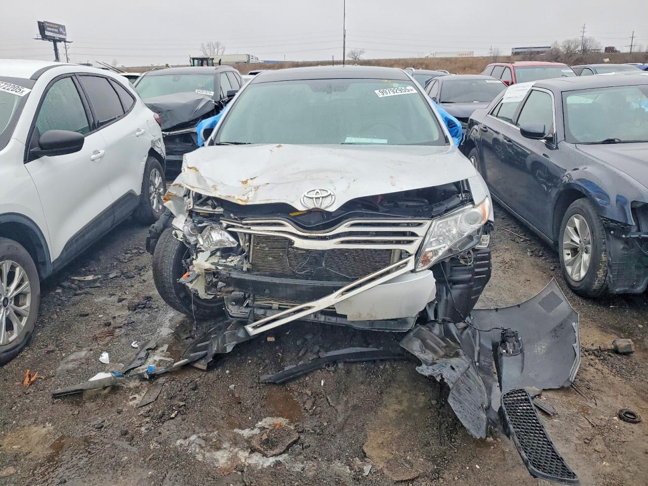 2011 TOYOTA VENZA photo 5