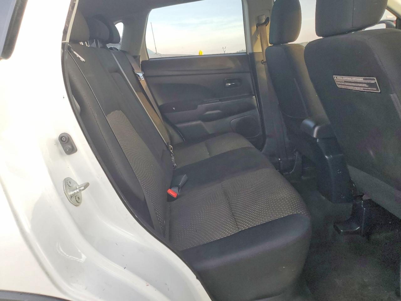 2016 MITSUBISHI OUTLANDER SPORT ES photo 10