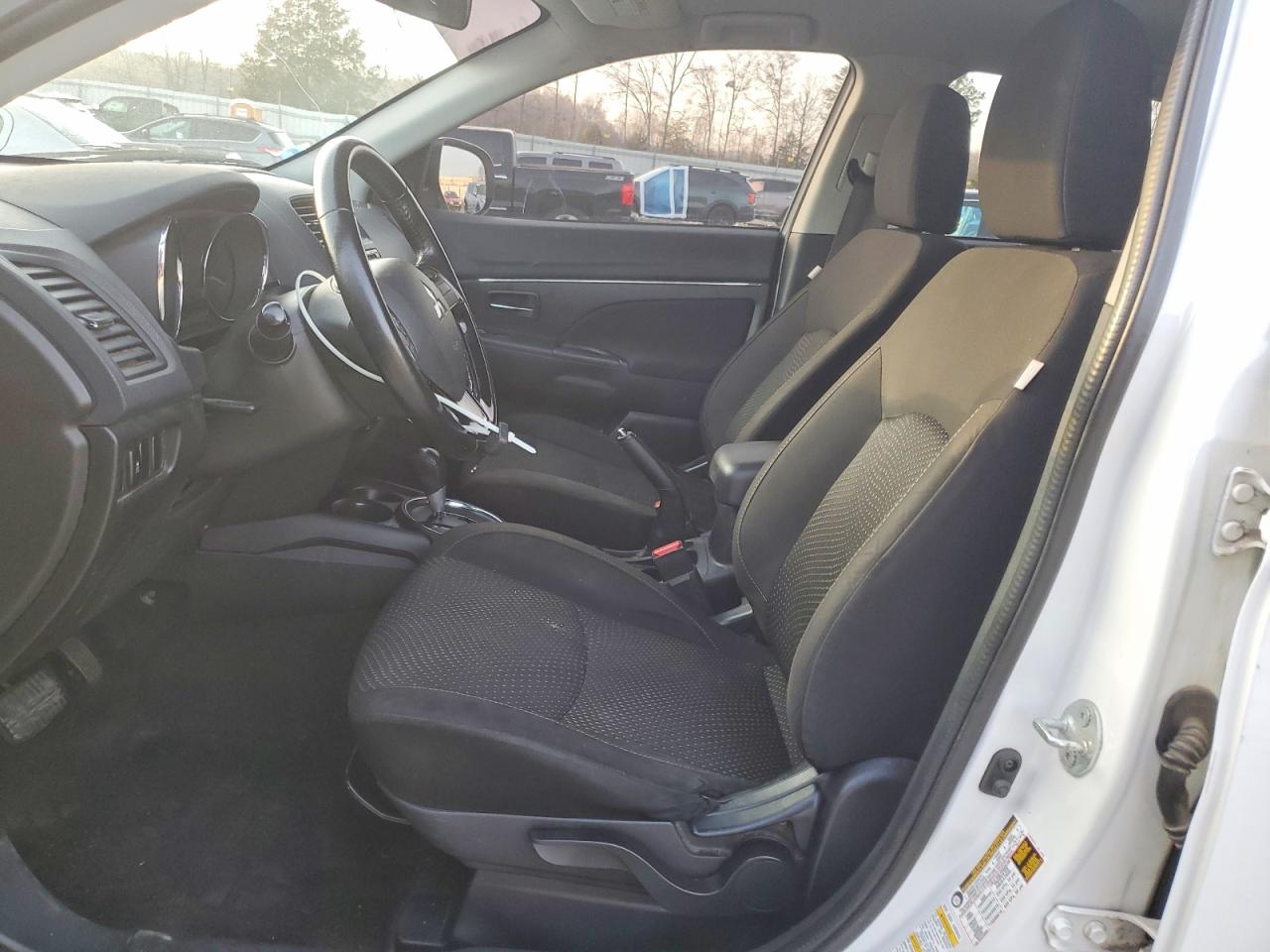2016 MITSUBISHI OUTLANDER SPORT ES photo 7