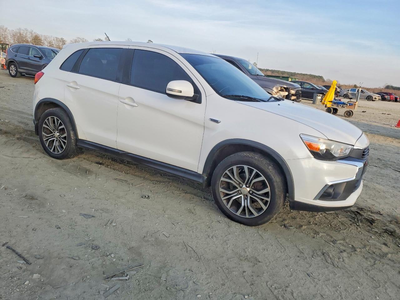 2016 MITSUBISHI OUTLANDER SPORT ES photo 4