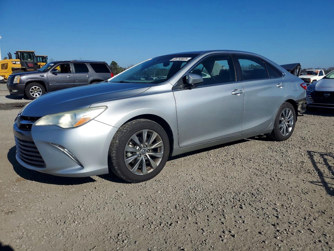 2016 TOYOTA CAMRY