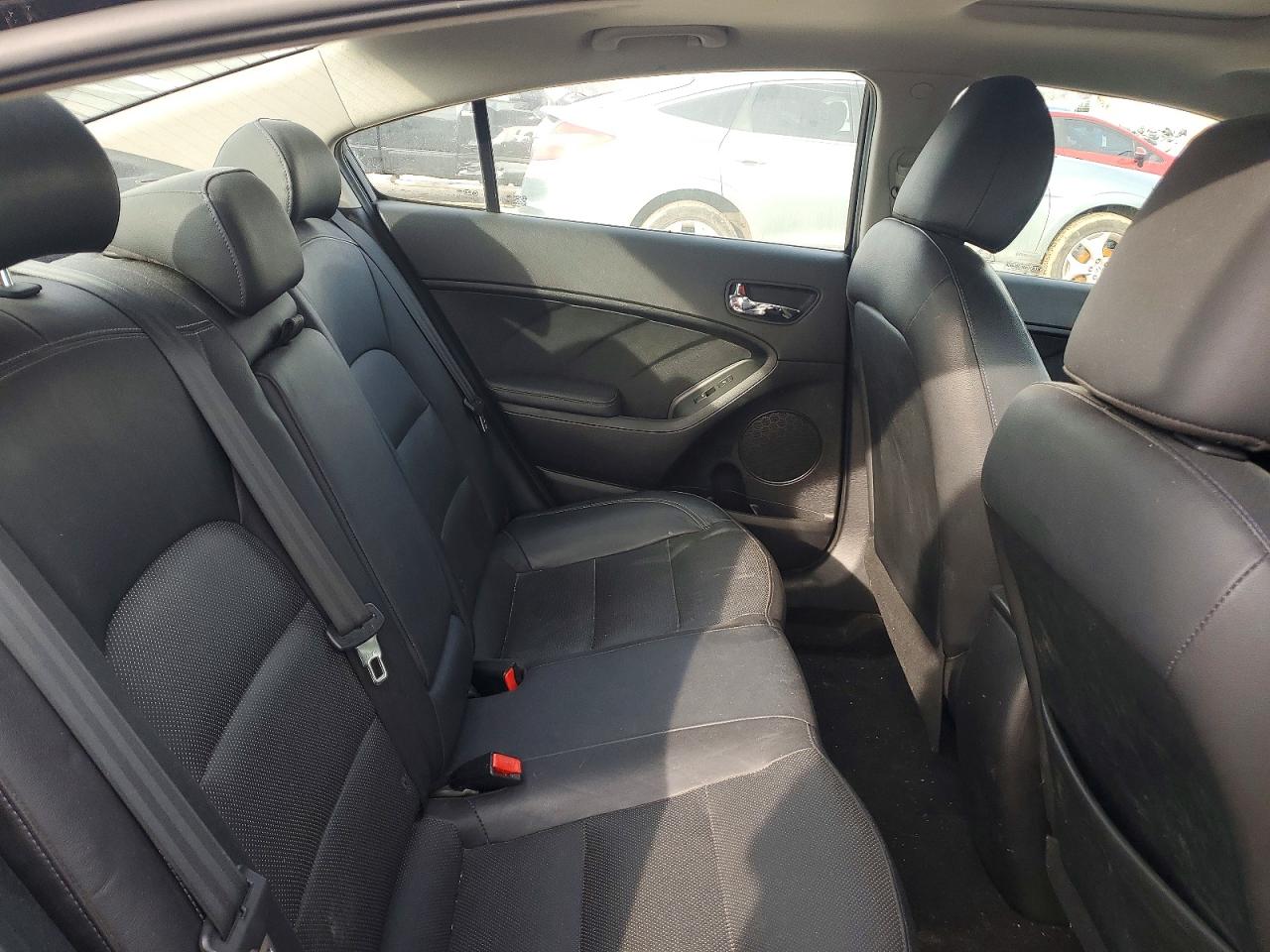 2014 KIA FORTE EX photo 28