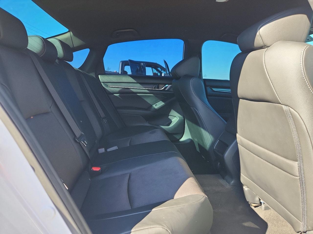 2020 HONDA ACCORD SPORT photo 10