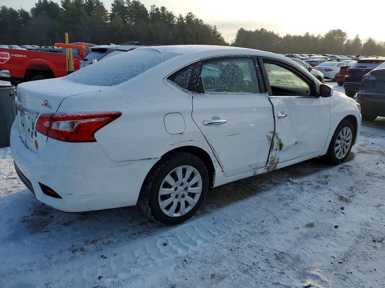 2019 NISSAN SENTRA S photo 3