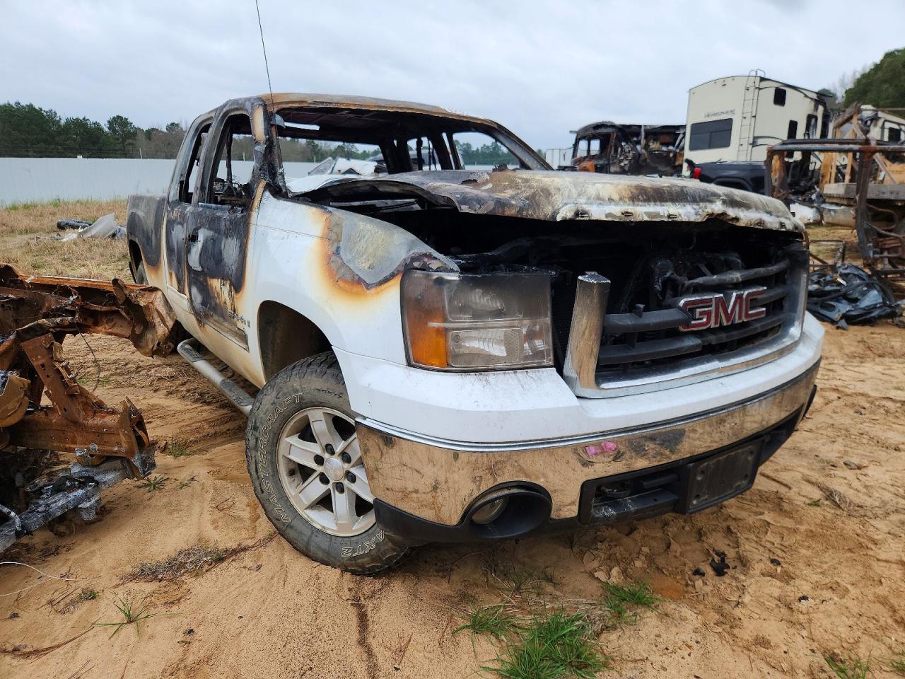 2008 GMC SIERRA K1500 photo 4
