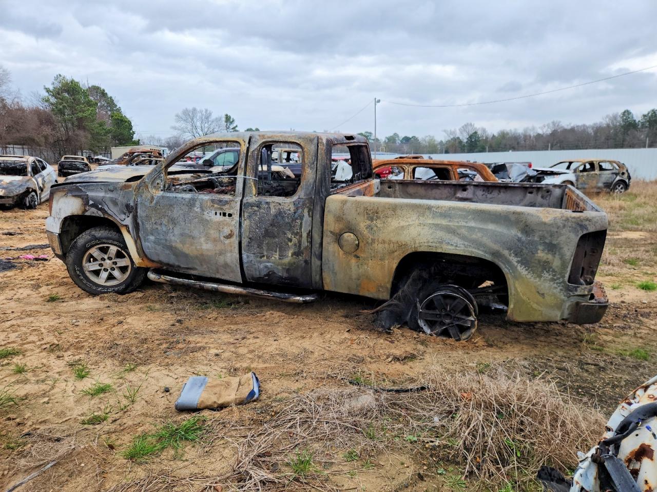 2008 GMC SIERRA K1500 photo 2