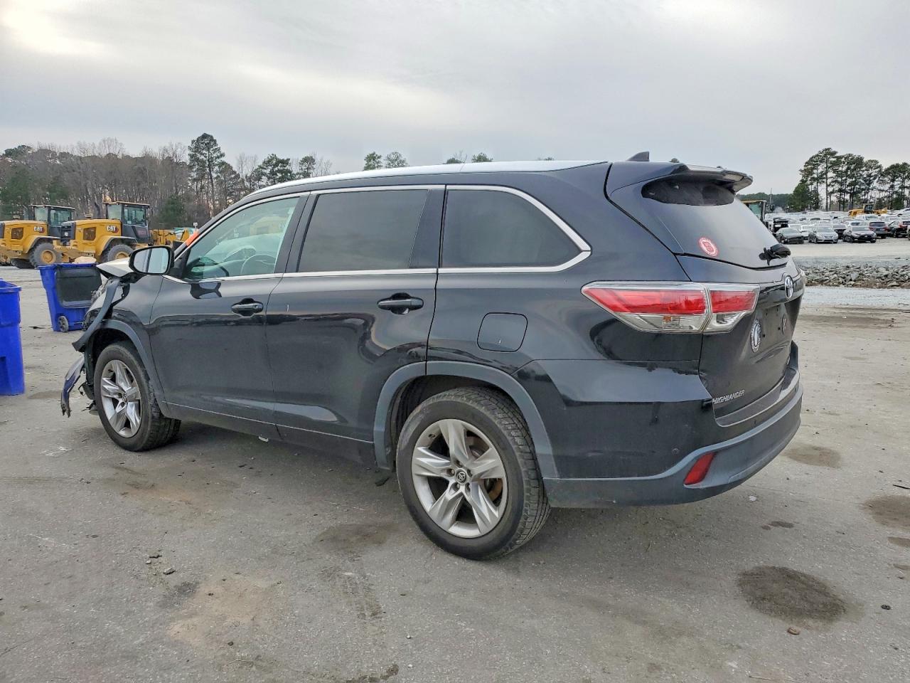 2016 TOYOTA HIGHLANDER LIMITED photo 2