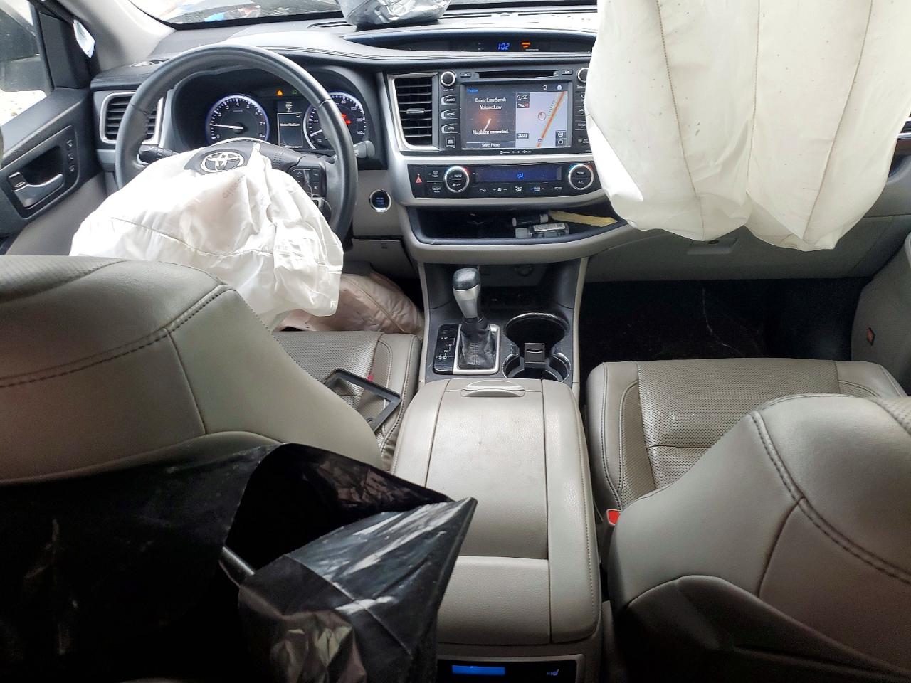 2016 TOYOTA HIGHLANDER LIMITED photo 8