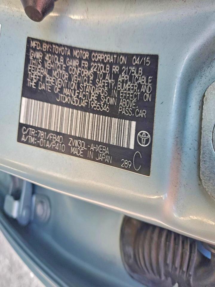 2015 TOYOTA PRIUS photo 12