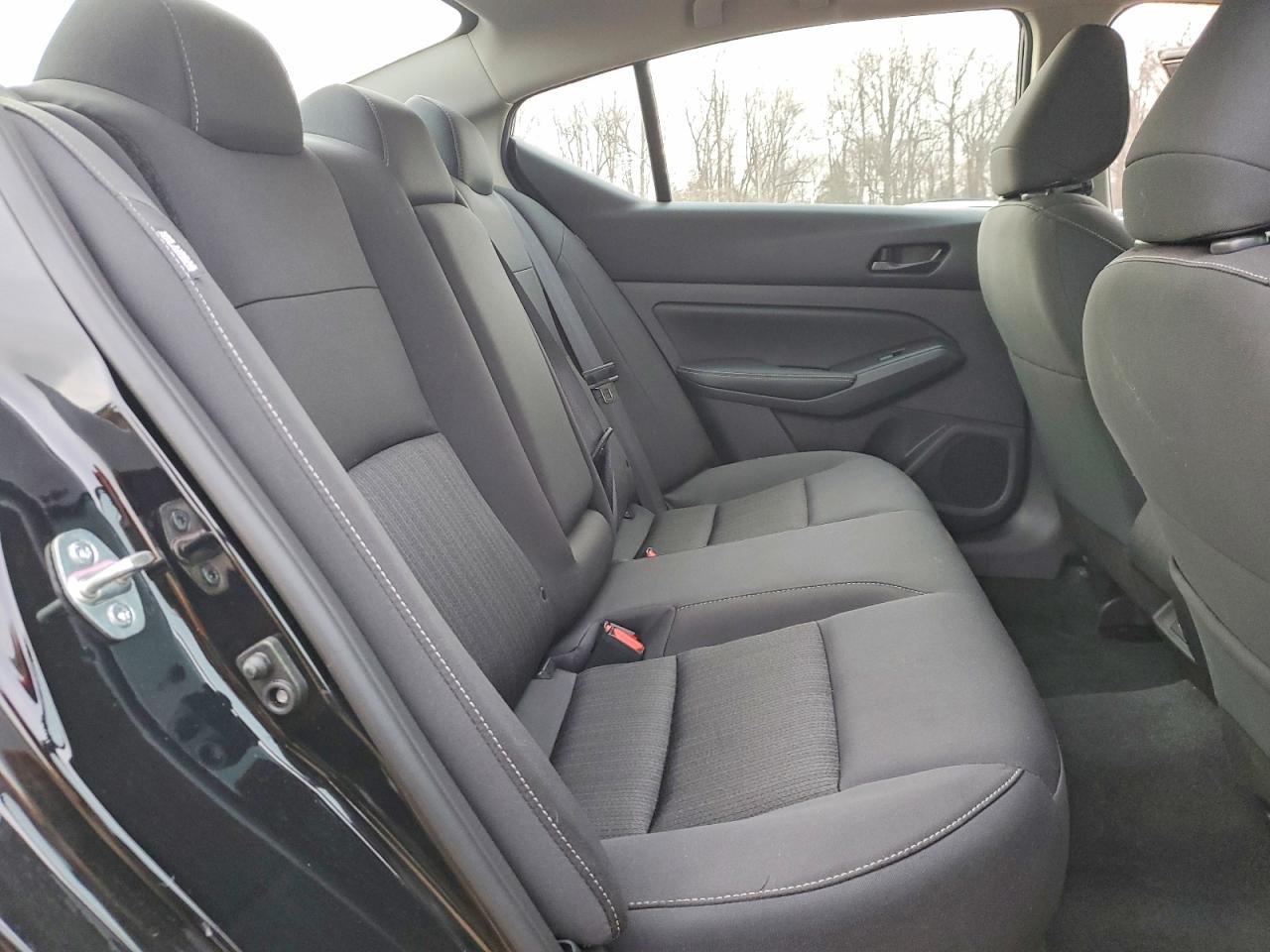 2025 NISSAN ALTIMA SV photo 10