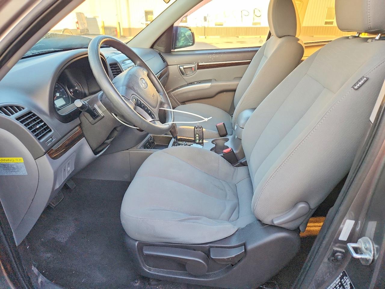 2011 HYUNDAI SANTA FE GLS photo 7